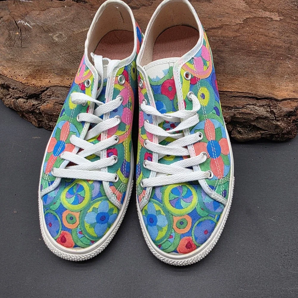 Boho Retro Hippie Sneakers Women Size 9 Multicolor Psychedelic Floral Low Top